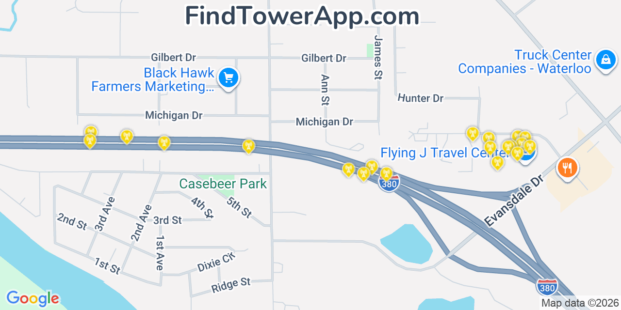 Map showing the 20 primary cell tower locations detected in Elk Run Heights, Iowa from AT&T, Verizon, and T-Mobile networks