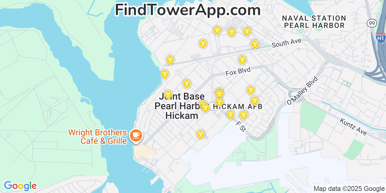 Map showing the 20 primary cell tower locations detected in Hickam Field, Hawaii from AT&T, Verizon, and T-Mobile networks