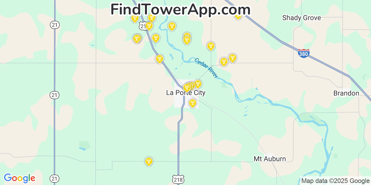 Map showing the 20 primary cell tower locations detected in La Porte City, Iowa from AT&T, Verizon, and T-Mobile networks