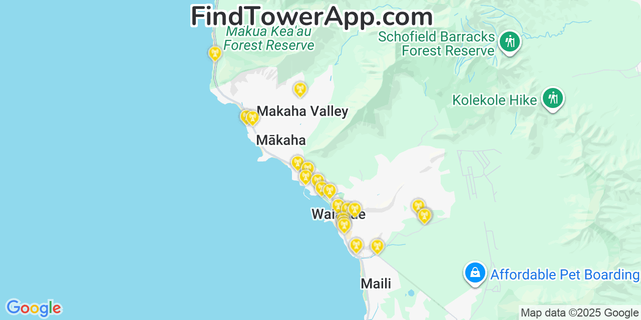 Map showing the 21 primary Verizon cell tower locations detected in Mākaha Valley, Hawaii with coverage radius and signal strength indicators